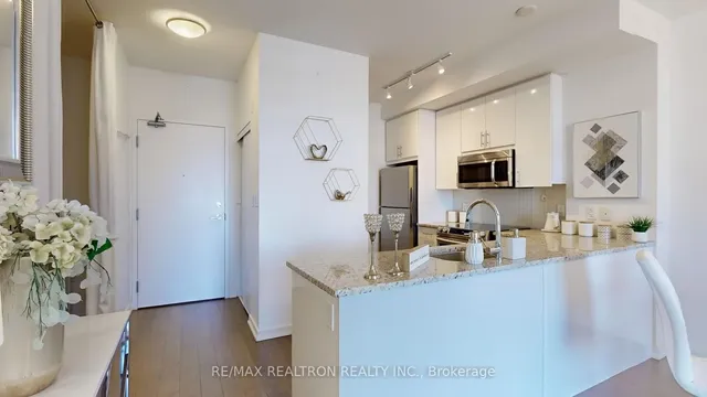 Additional image 14 of 70 Forest Manor Rd Unit 317