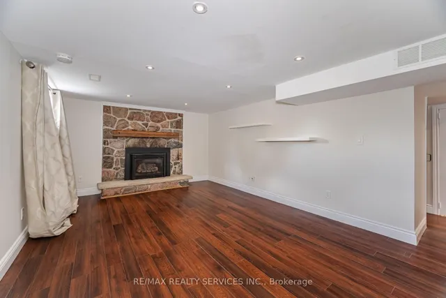 Additional image 38 of 2 Ferndale Cres