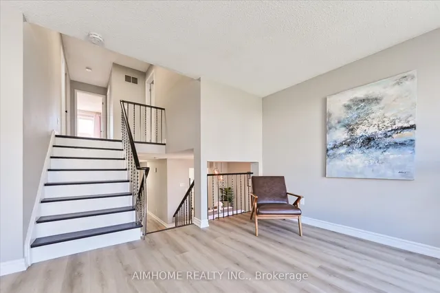 Additional image 20 of 787 Roseheath Dr