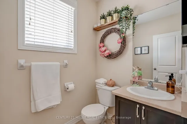 Additional image 12 of 45 Seabreeze Cres Unit 19