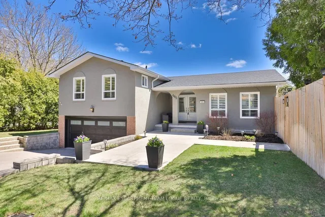 Additional image 3 of 685 CASTLEGUARD Cres