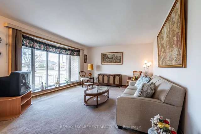 Additional image 7 of 106 Owen Pl