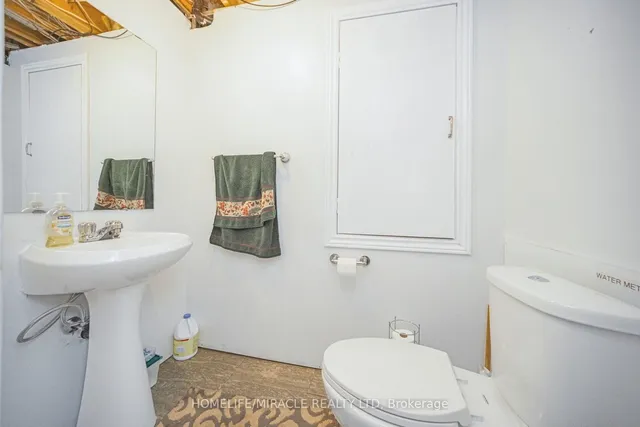 Additional image 14 of 31 Larkspur Rd