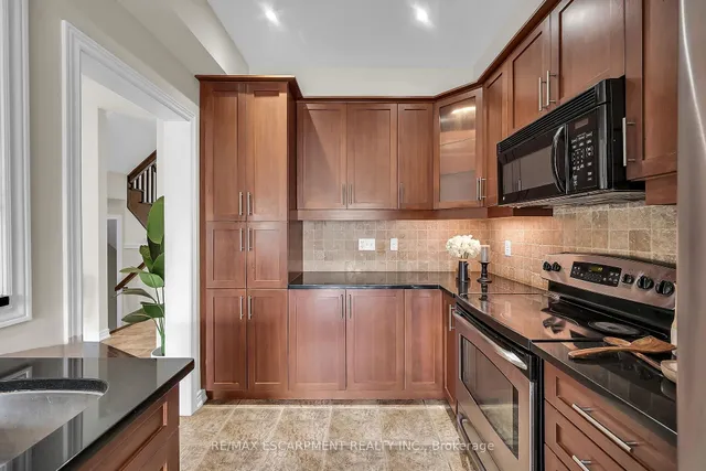 Additional image 17 of 4 Myers Lane