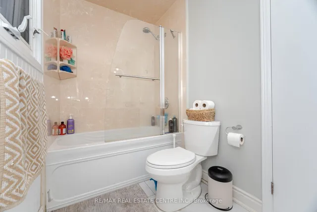 Additional image 30 of 20 St Mark Pl