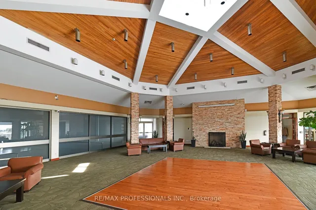 Additional image 22 of 2261 Lakeshore Blvd Unit 528