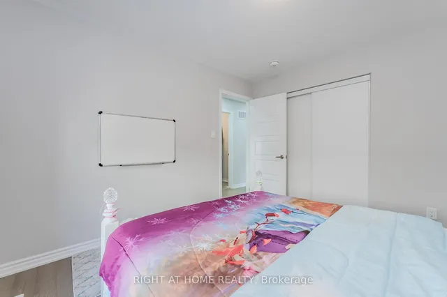 Additional image 16 of 154 HiStand Tr