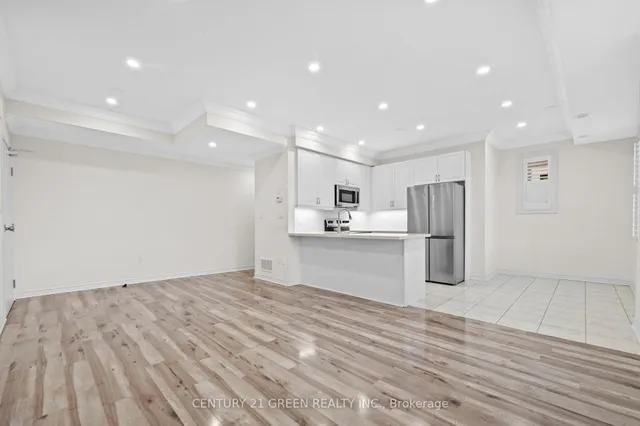 Additional image 18 of 383 Dundas St Unit 51