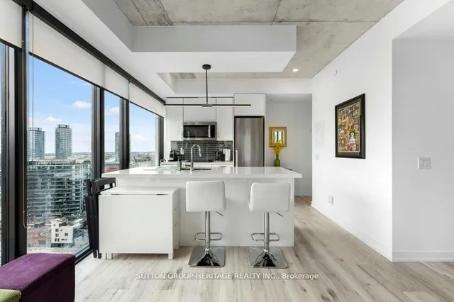 Additional image 8 of 55 Ontario St Unit 1803