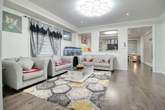 Additional image 18 of 22 Iguana Tr