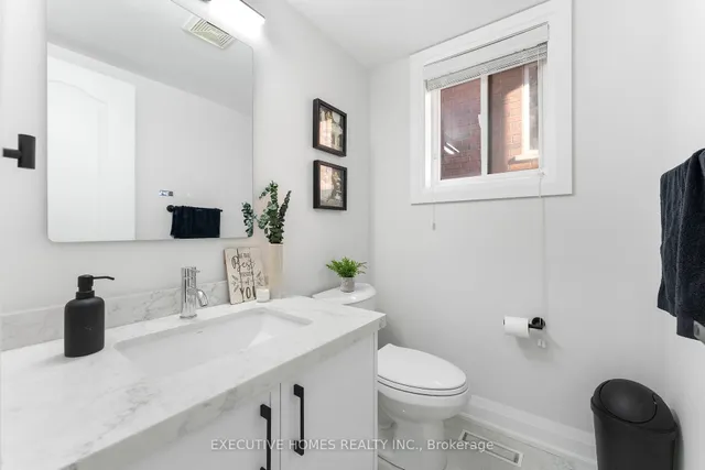 Additional image 23 of 11 Madronna Gdns