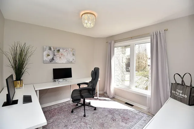 Additional image 30 of 81 Jerome Park Dr