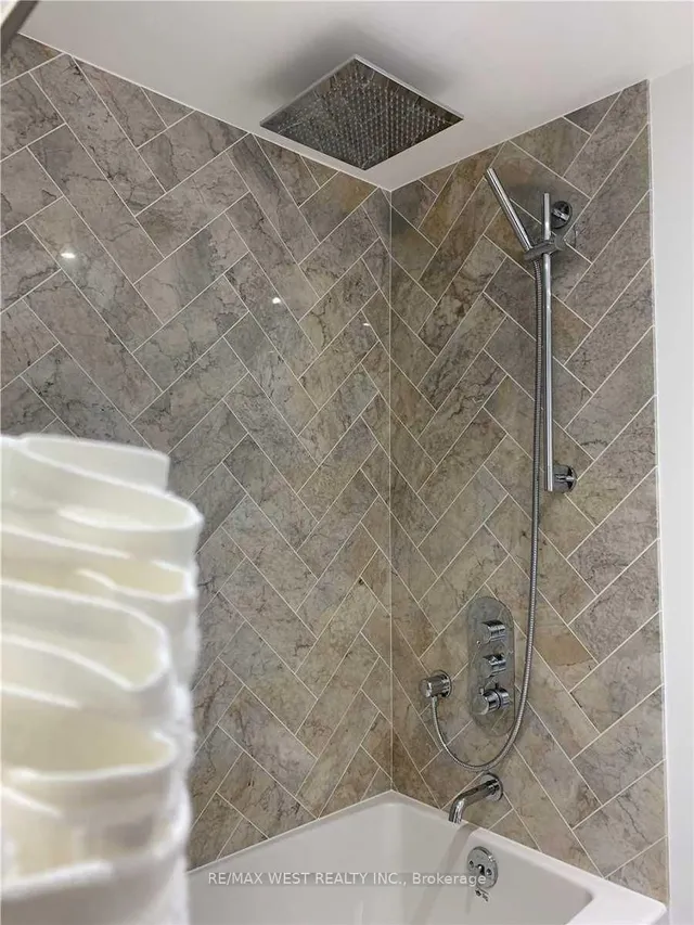 Additional image 9 of 45 Southport St Unit 503