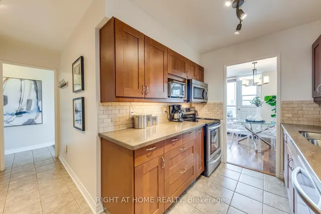 Additional image 12 of 45 Southport St Unit PH11