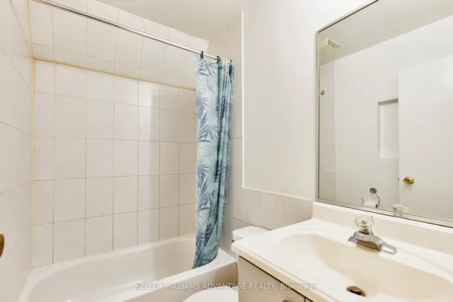 Additional image 21 of 1395 Gerrard St