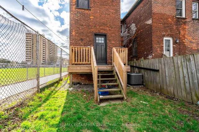 Additional image 35 of 57 Madison Ave