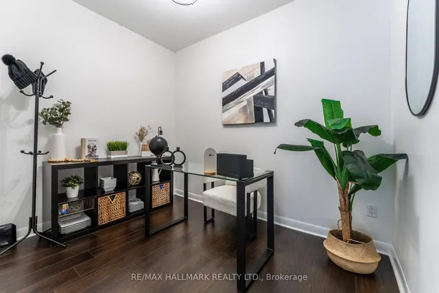 Additional image 9 of 375 King St Unit 1406