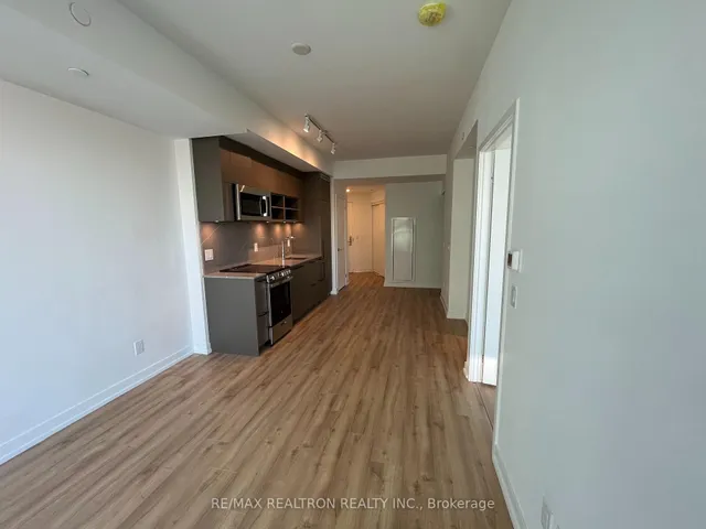 Additional image 33 of 135 East Liberty St Unit 1907