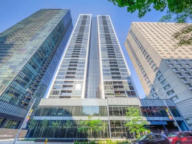 28 Ted Rogers Way Unit 1910