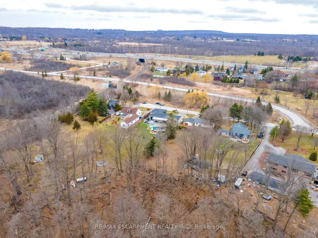 Additional image 50 of 46 Zellens Rd