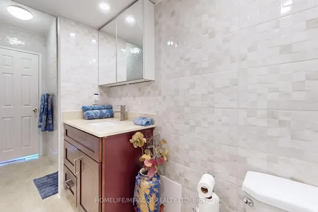 Additional image 21 of 340 Dixon Rd Unit 2111