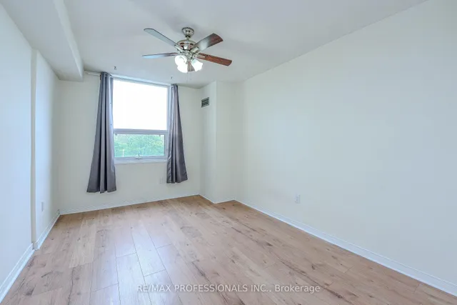 Additional image 34 of 362 The East Mall N/A Unit 302