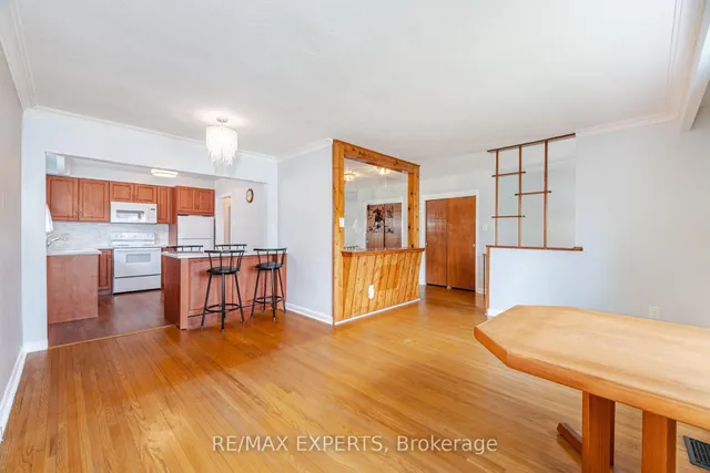 Additional image 10 of 61 Sharbot Ave