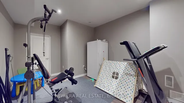 Additional image 43 of 22 Wasaga Rd