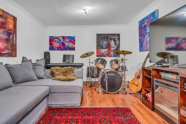 Additional image 16 of 6 Esterbrooke Ave Unit 67