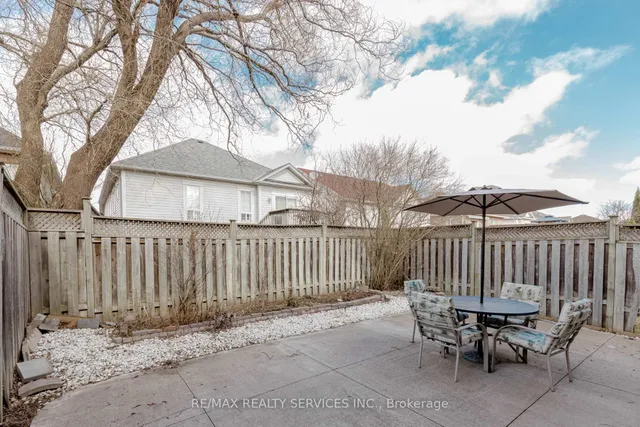 Additional image 47 of 66 Viceroy Cres