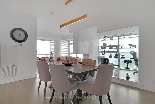 Additional image 14 of 12 York St Unit 5104