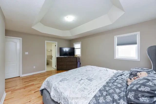 Additional image 36 of 35 Amaranth Cres