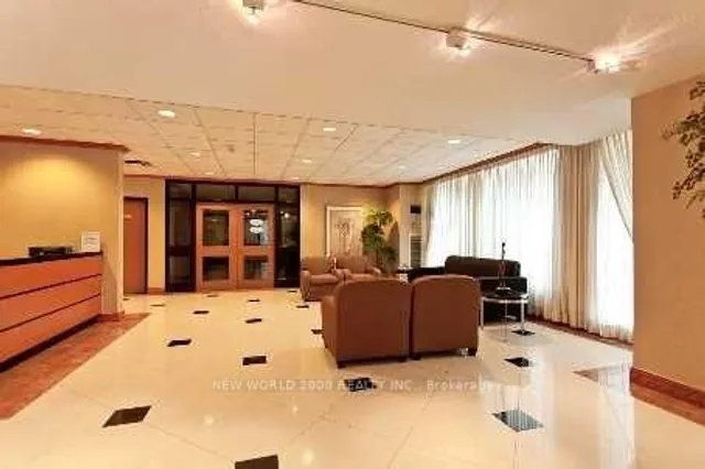 Additional image 2 of 633 Bay St Unit Ph09