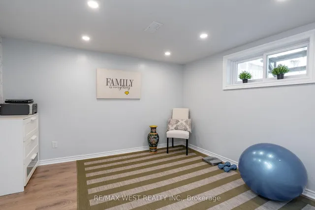 Additional image 36 of 12 Ashfield Dr