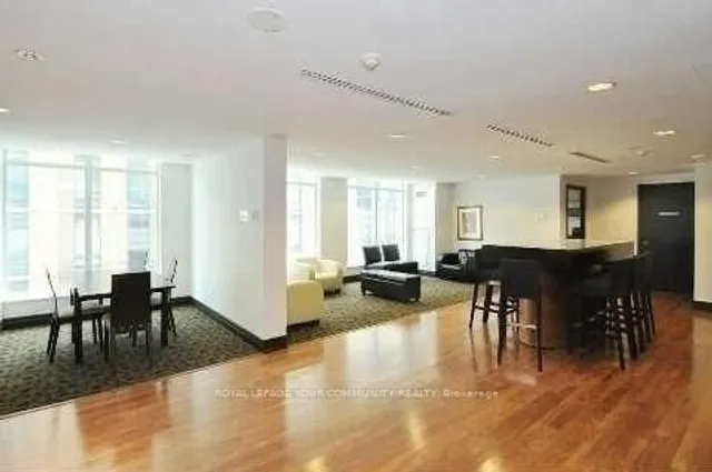 Additional image 13 of 8 Scollard St Unit 606