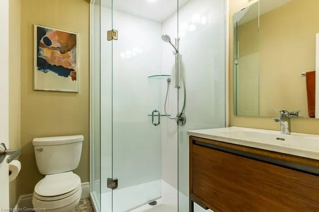 Additional image 10 of 2141 Caroline St Unit 8