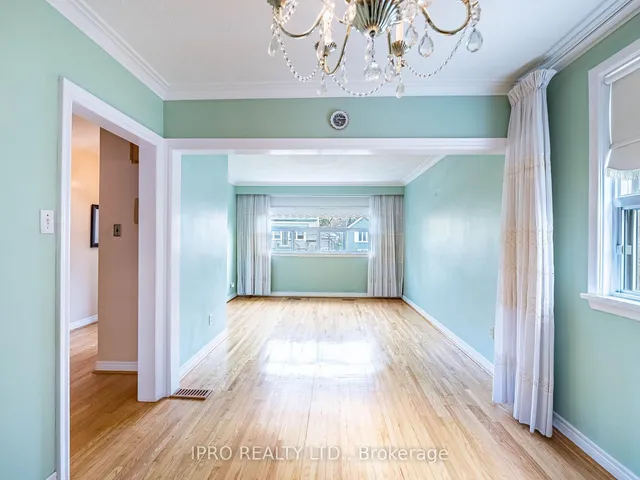 Additional image 15 of 43 Heman St