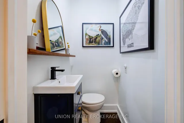 Additional image 10 of 50 Battenberg Ave Unit 4