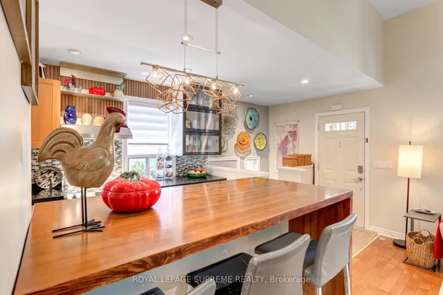 Additional image 9 of 901 St Clarens Ave