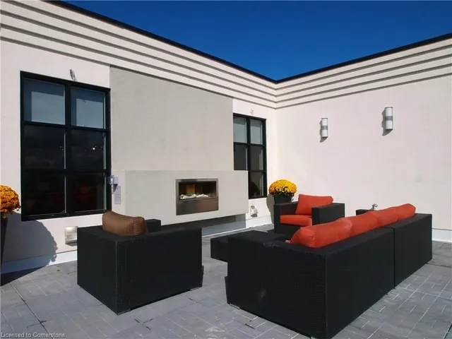 Additional image 39 of 112 Benton St Unit 710