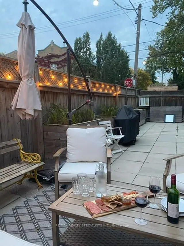 Additional image 8 of 41 Claremont St