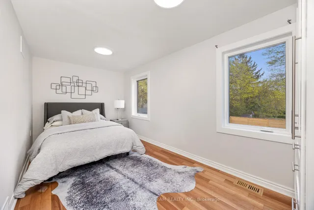 Additional image 25 of 3517 St Clair Ave