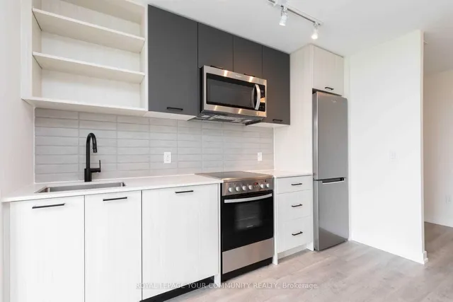 Additional image 10 of 2300 St Clair Ave Unit 805