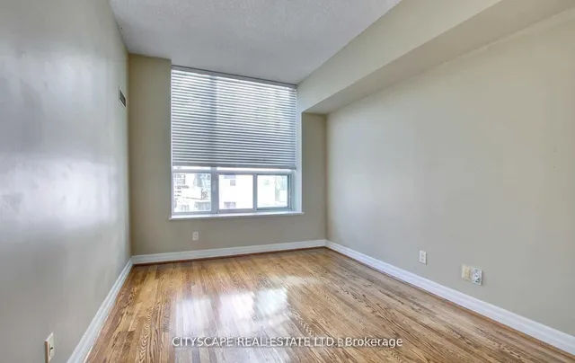 Additional image 23 of 70 Alexander St Unit 802