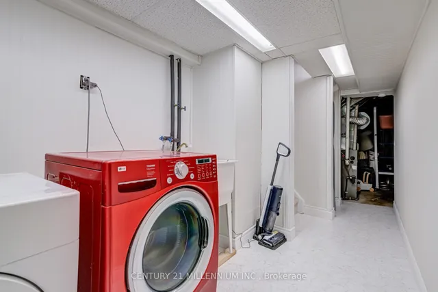 Additional image 39 of 60 Monterey Ave