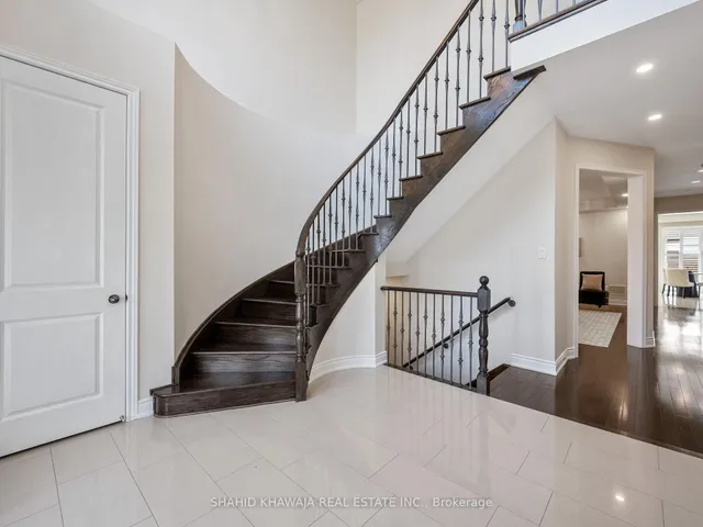 Additional image 5 of 27 Lampman Cres