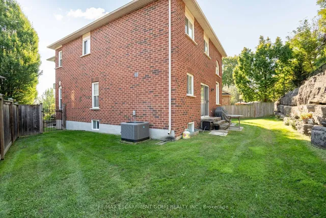 Additional image 35 of 43 Woodlawn Crt