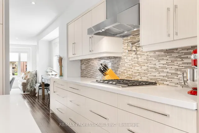 Additional image 15 of 43 Bellman Ave