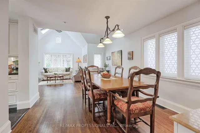 Additional image 11 of 231 Grenview Blvd