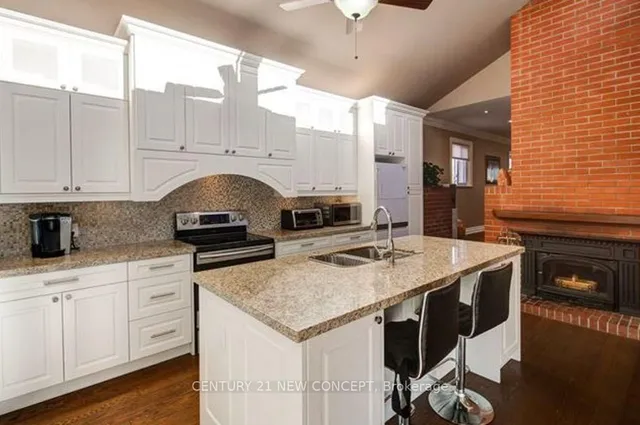 Additional image 9 of 312 Hendon Ave